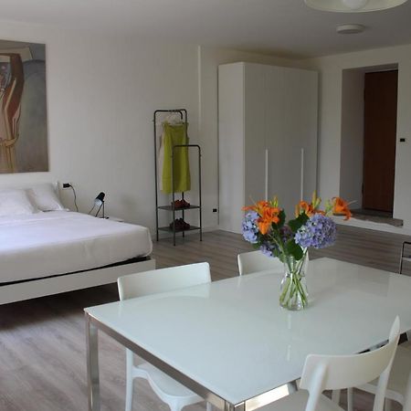 בלאג'יו Le Campane Studio Apartment מראה חיצוני תמונה