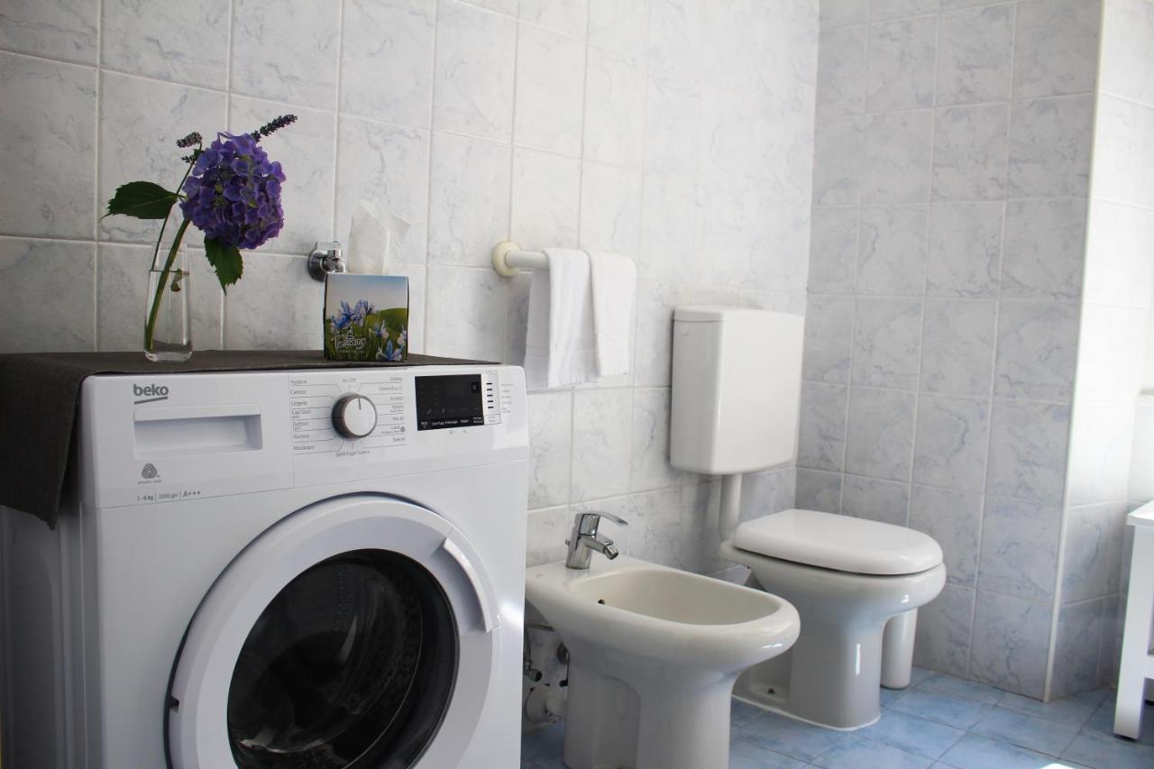 בלאג'יו Le Campane Studio Apartment מראה חיצוני תמונה
