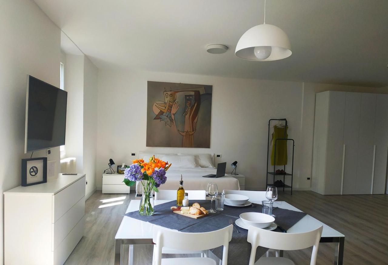 בלאג'יו Le Campane Studio Apartment מראה חיצוני תמונה